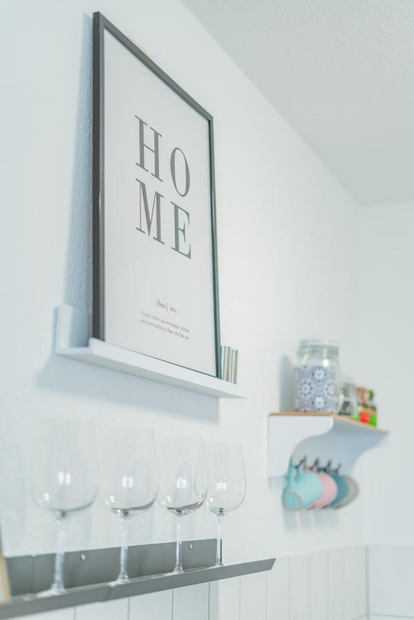 Helles Apartment In Top-Lage Mit Parkplatz Магдебург Екстериор снимка