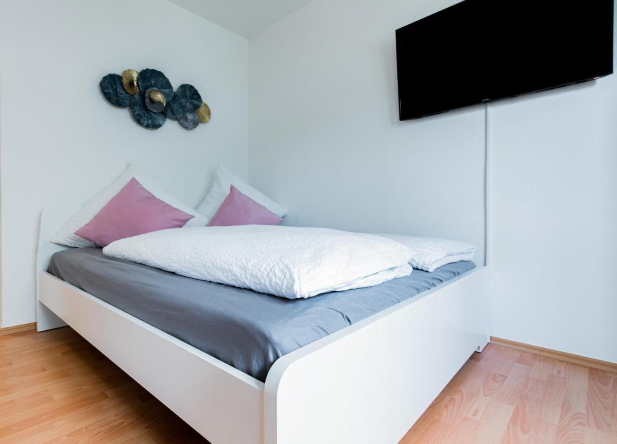 Helles Apartment In Top-Lage Mit Parkplatz Магдебург Екстериор снимка